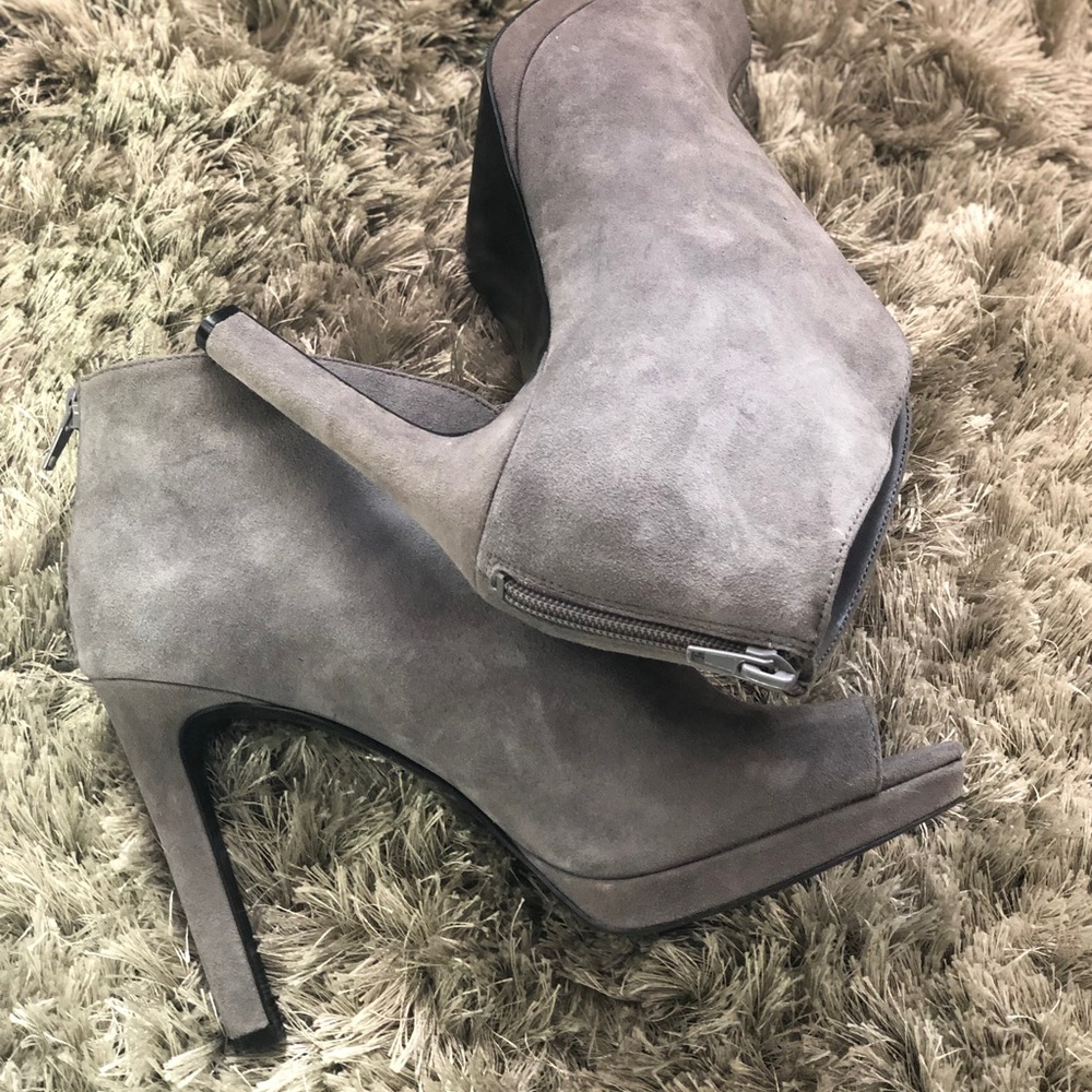 Nine West suede peep toe booties